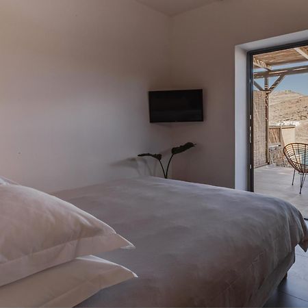 Amal Kythnos Suites Exteriér fotografie