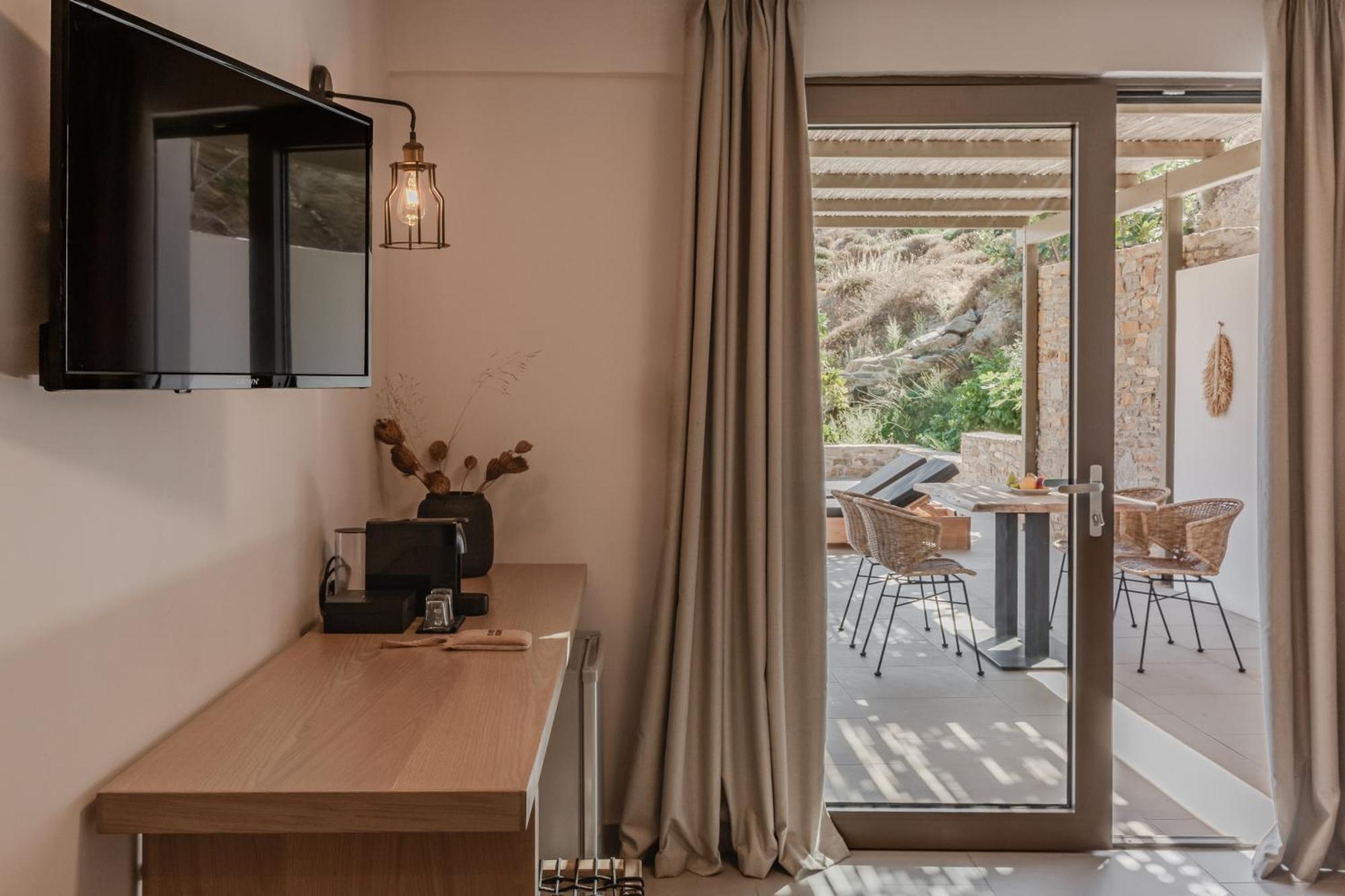 Amal Kythnos Suites Exteriér fotografie